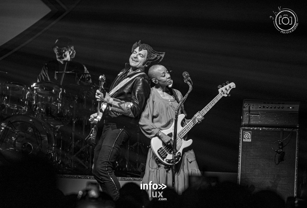 CONCERT > EPERNAY > M - MATHIEU CHEDID > PHOTOS