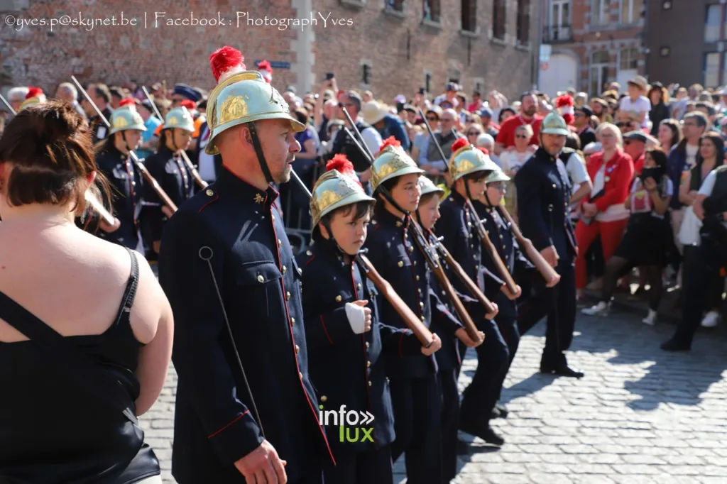 Mons > Doudou > Procession > Photos