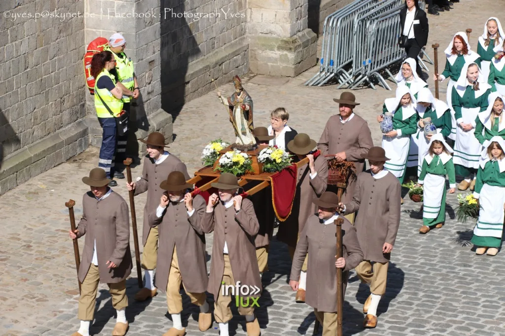 Mons > Doudou > Procession > Photos