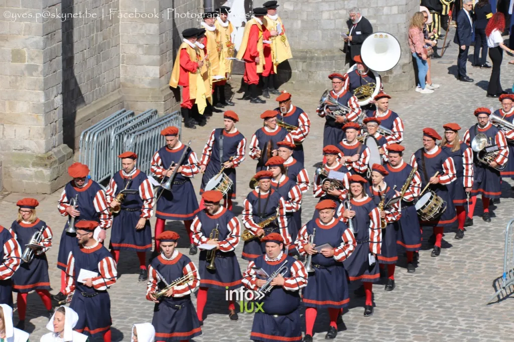 Mons > Doudou > Procession > Photos
