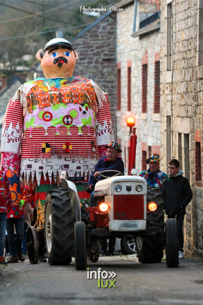 Vierves-sur-Viroin > Carnaval > Photos