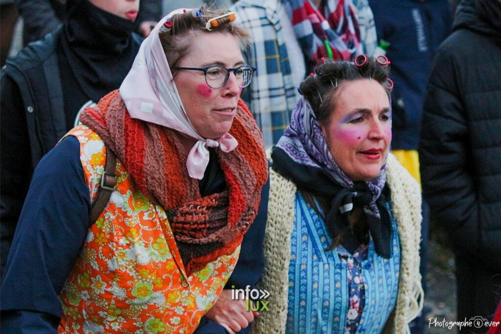 Vierves-sur-Viroin > Carnaval > Photos