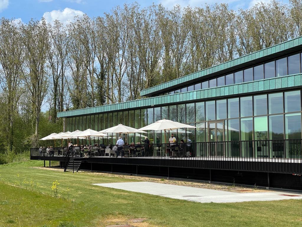 Braine l'Alleud possède une des piscines les plus modernes de Wallonie; un bassin dynamique au service de la communauté! Visité guidée des installations!