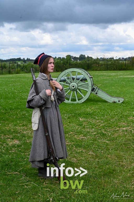 Plongez dans l'histoire avec les photos du week-end historique du Mémorial 1815 de la Bataille de Waterloo.