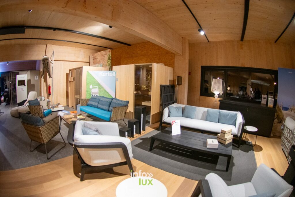 Habay > Marché Noël > WB Outdoor Concept