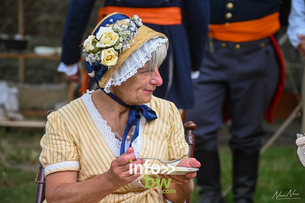 Les reconstitutions de la Bataille de Waterloo 1815: un week-end de passion historique et de grand spectacle en photos
