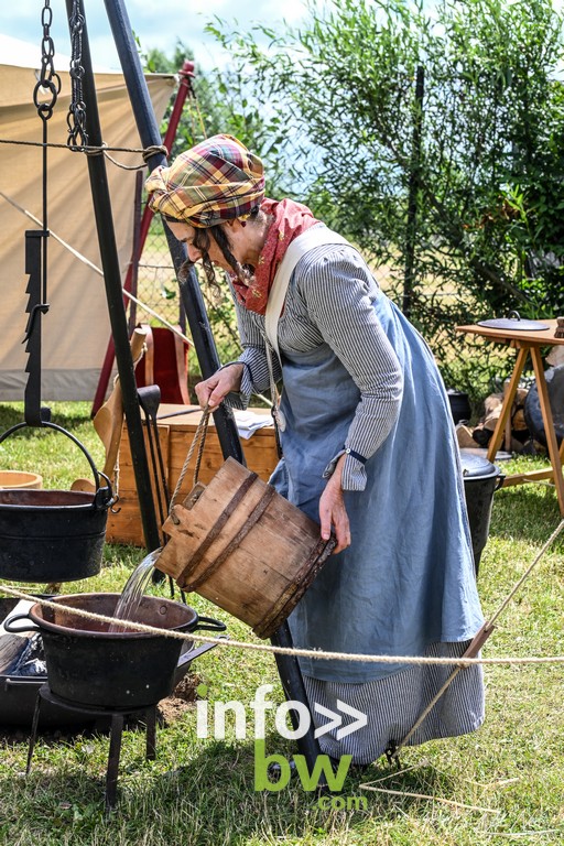 Les reconstitutions de la Bataille de Waterloo 1815: un week-end de passion historique et de grand spectacle en photos