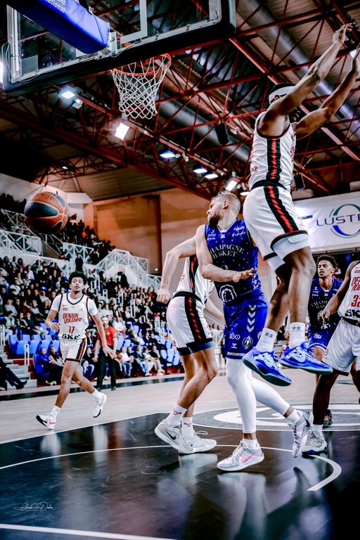 Châlons > Basket-ball caritatif