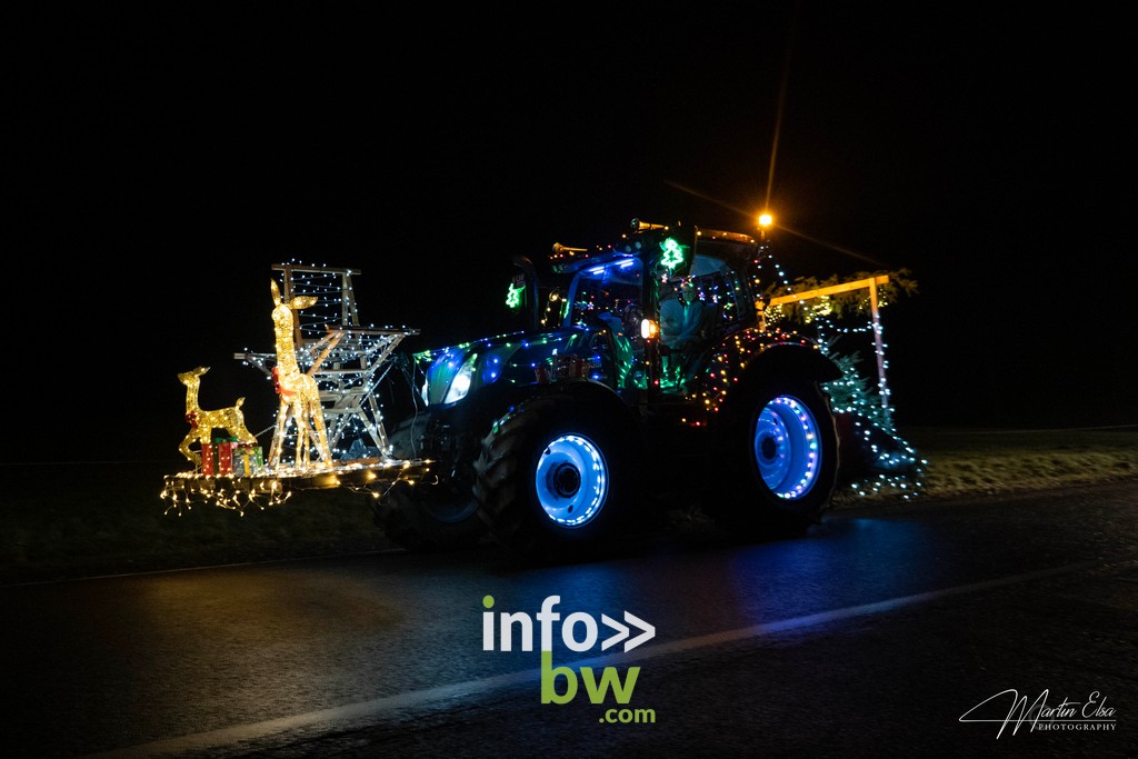 Gouvy > Balade > Tracteurs illuminés