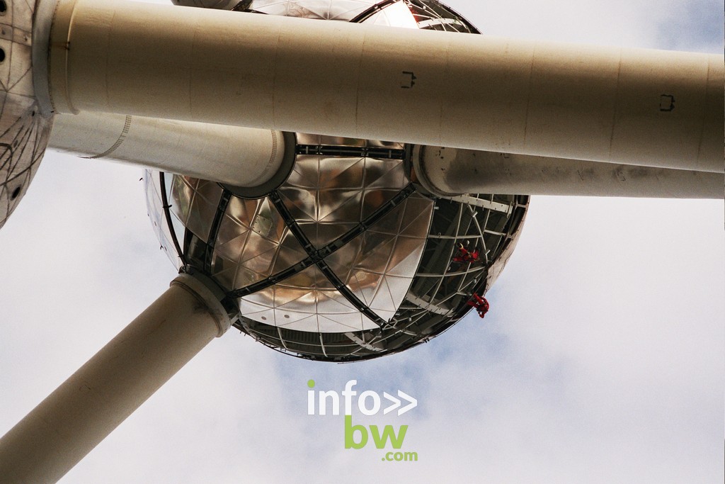 Bruxelles > Atomium > Anniversaire