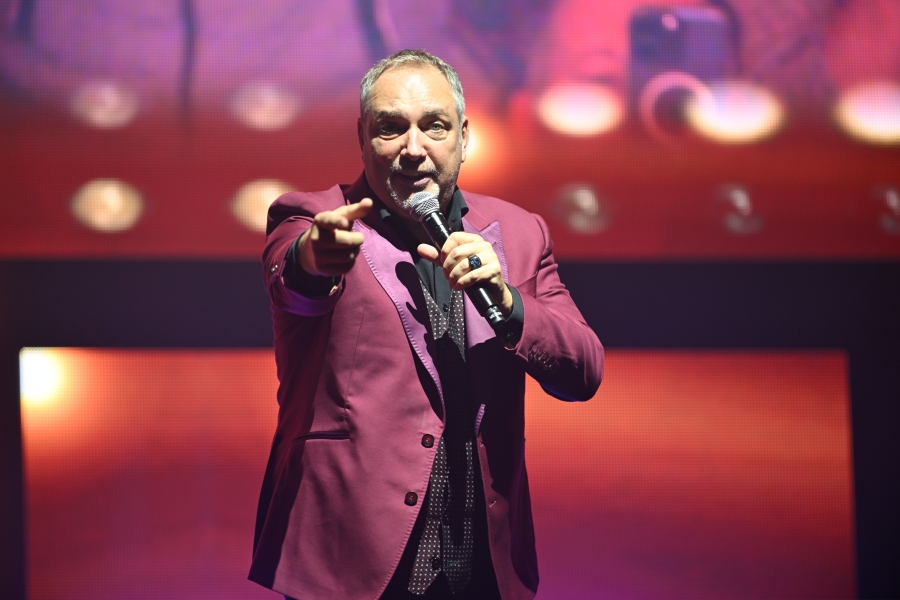 SPECTACLE > MESSMER >