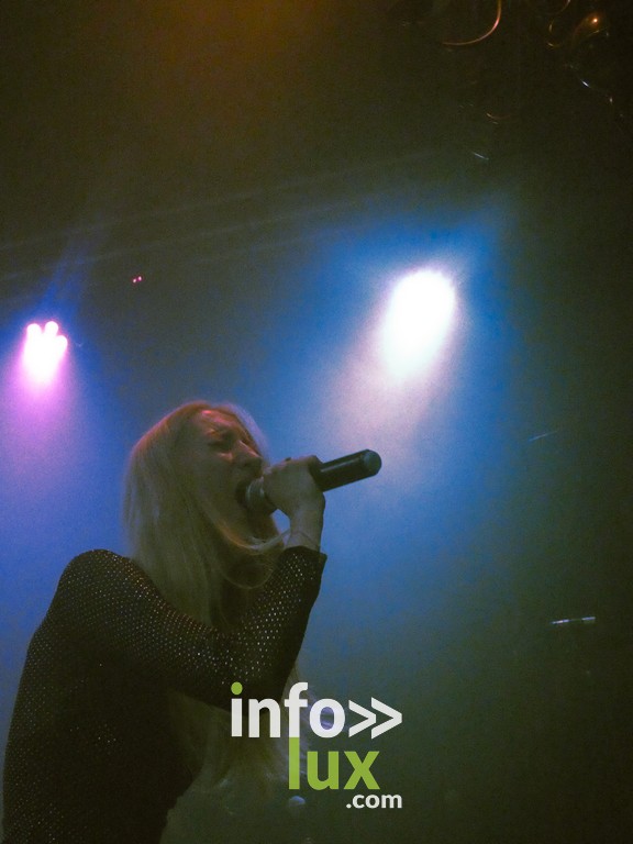 Frenois > Esile > Chanteuse
