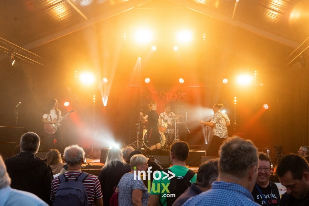 Groupe Rock > The Red Straps