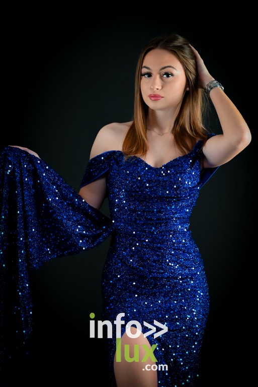 Miss Région Wallonne > Portrait > Eva Vanoverbeke