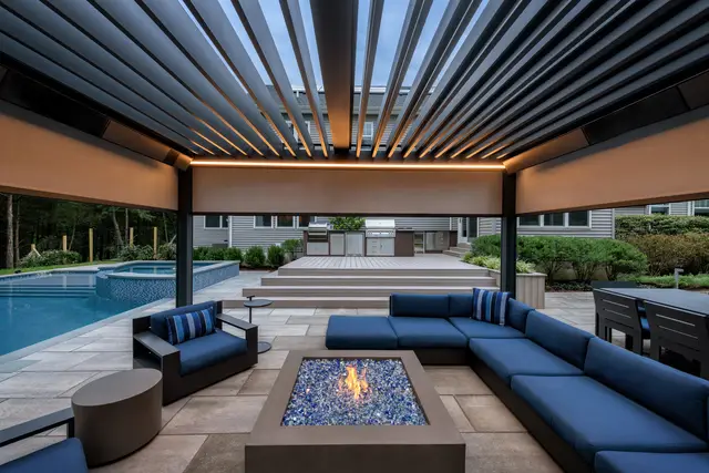 Pergola Camargue Renson realisation résidentielle haut de gamme - WB Outdoor Concept Habay