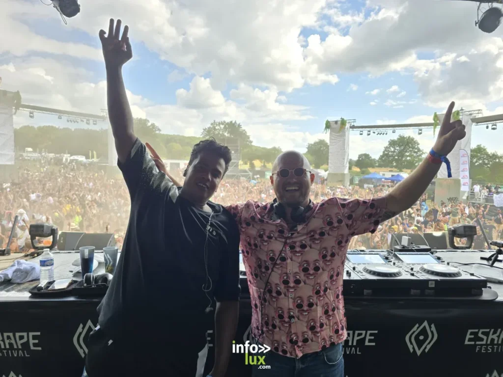 Mc Tha Watcher & Cosy Nghtmre