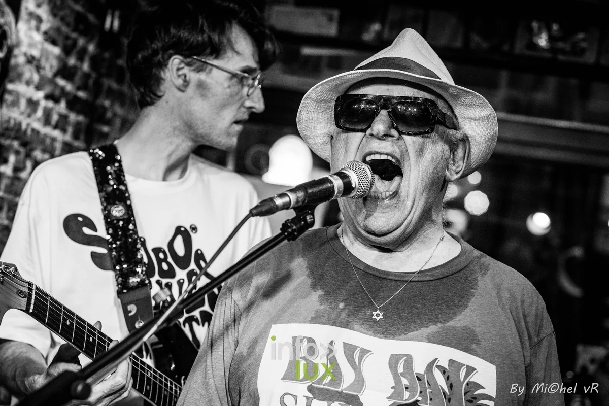Boogie Boy en concert au Café Bizon — Brussels Jazz Weekend 2026 Day Two, photo 26 par Michel van Rhijn (noir et blanc)