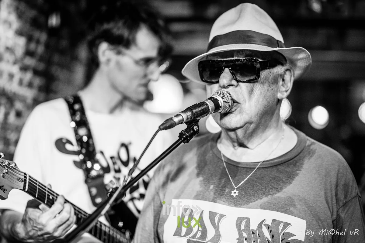 Boogie Boy en concert au Café Bizon — Brussels Jazz Weekend 2026 Day Two, photo 30 par Michel van Rhijn (noir et blanc)