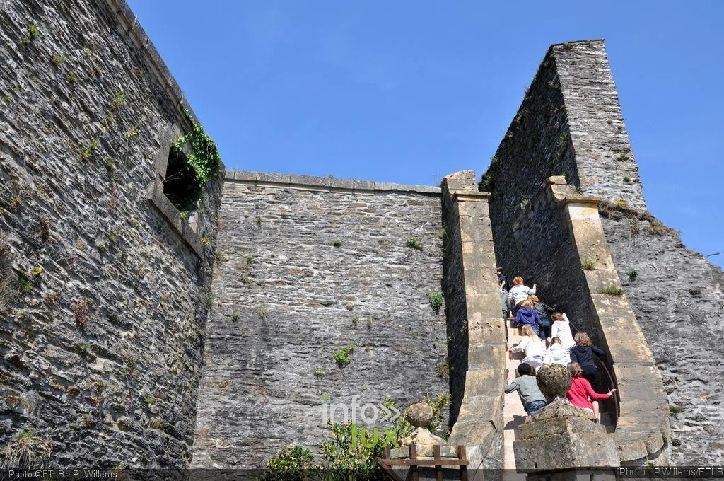 Salles voûtées et souterrains du château fort de Bouillon